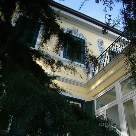 Bed & Breakfast Le 5 Muse