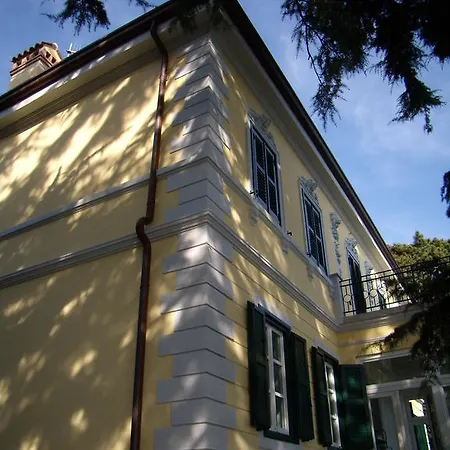 Bed & Breakfast Le 5 Muse *